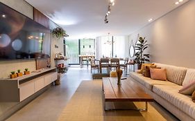 Star Green 211 - Triplex com linda vista e ótima localização